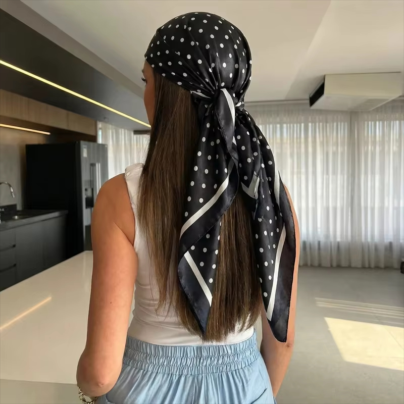 Face Scarf Mask - Nouveau Foulard Carré Imprimé à Pois